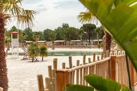 Mobil Premium Et Piscine Domaine La Yole Proche Valras אתר קמפינג